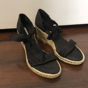 Black wedges espadrilles